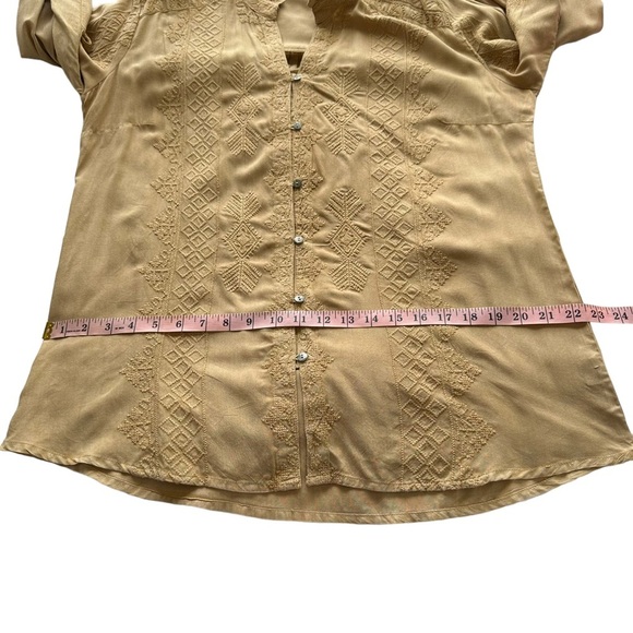 Soft Surroundings Sz L Women's Gold Embroidered Front Ruffle Trim Button Down - Picture 9 of 10